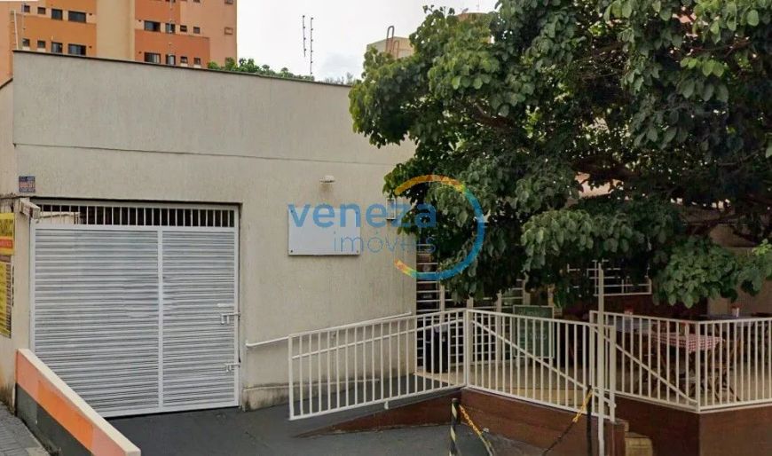 Casa Residencial com 5 quartos à venda por R$ 1500000.00, 235.87 m2 - CENTRO - LONDRINA/PR