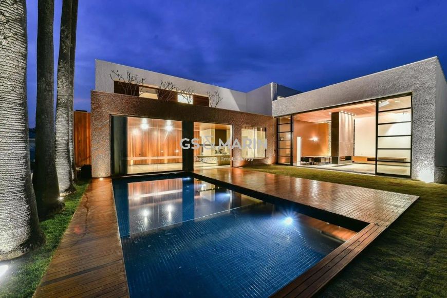 Venda de Casa em Condomínio em Londrina-PR, bairro Gleba Fazenda Palhano