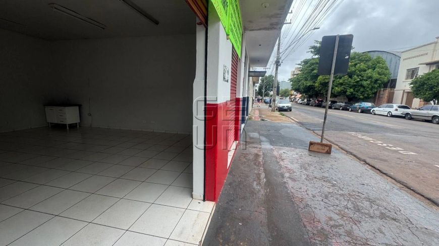 Terreno à venda, 475 m² por R$ 890.000,00 - Jardim Agari - Londrina/PR