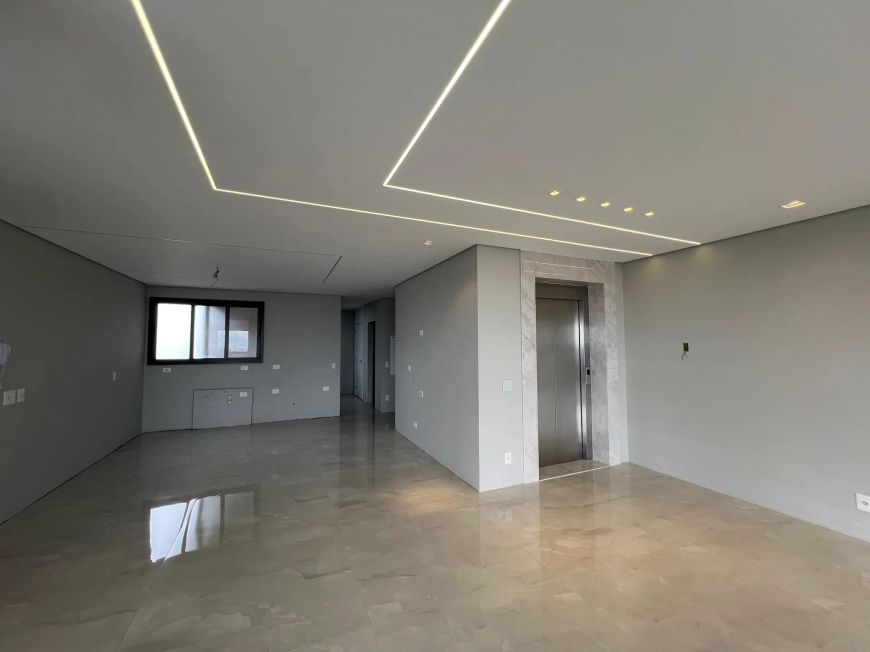 LAKESIDE - R$ 3.300.000 - Apartamento à venda, 3 suítes, 232 m², 4 Vagas, Gleba Palhano, Londrina,