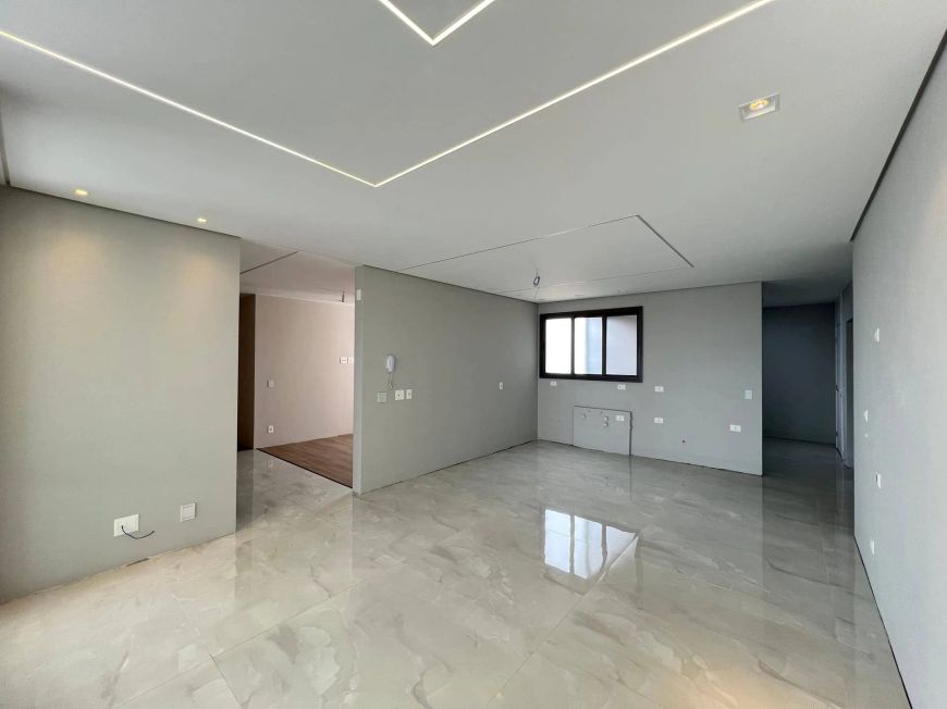 LAKESIDE - R$ 3.300.000 - Apartamento à venda, 3 suítes, 232 m², 4 Vagas, Gleba Palhano, Londrina,