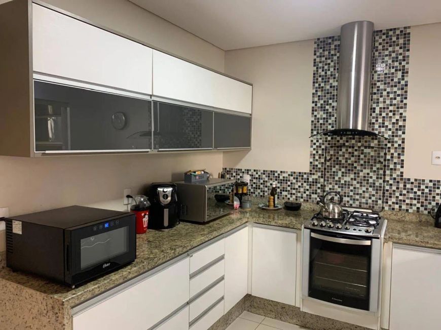VILA FLORENÇA - R$ 1.090.000 - Casa à venda, 03 dormitórios (01 suíte), 142m², 2 Vagas, Jardim Burl