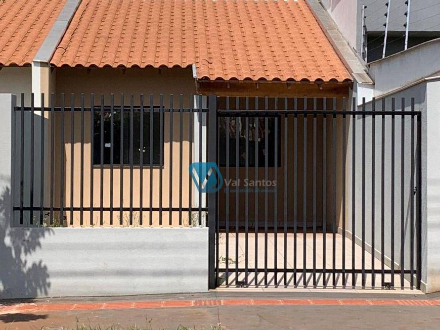 Casa com 2 dormitórios à venda, 66 m² por R$ 250.000,00 - Colinas - Londrina/PR