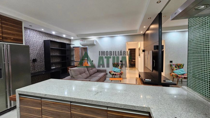 Casa com 2 quartos, sendo 1 suíte na região Leste de Londrina