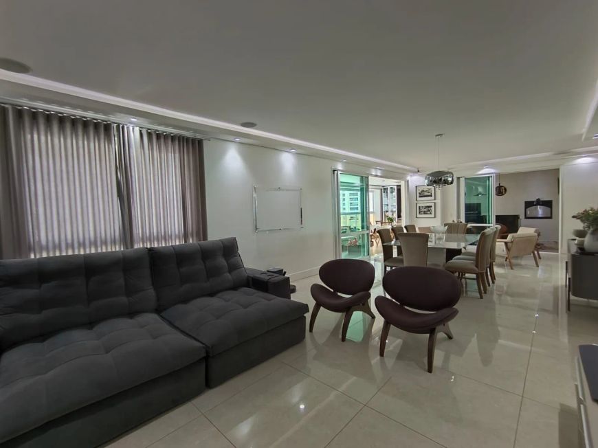 Edifício Le Blanc – 3 suítes – 4 vagas – 236m²!