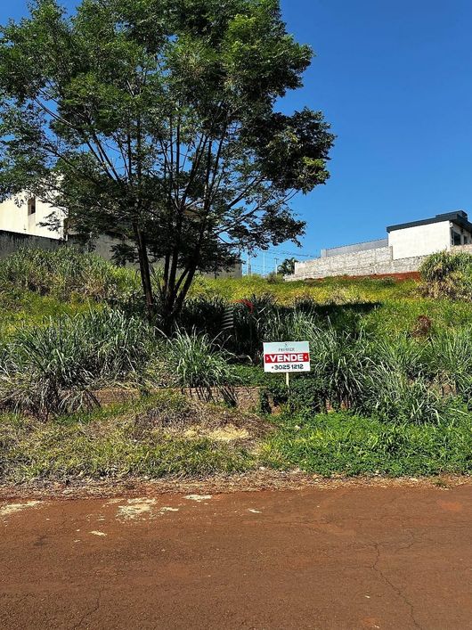 Terreno à venda com 910m², frente para o Lago Igapó III - Jd Tamandaré, Londrina/ PR