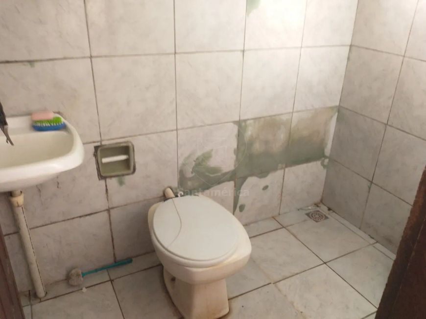 Casa à Venda Próxima à Avenida Winston Churchill - Oportunidade Imperdível!