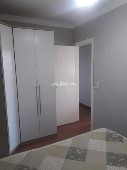 Apartamento com 3 dormitórios à venda, 58 m² por R$ 185.000,00 - Jardim Santa Cr