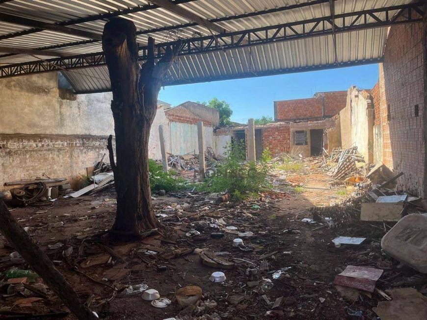 Terreno à venda, 230 m² por R$ 250.000,00 - Leonor - Londrina/PR