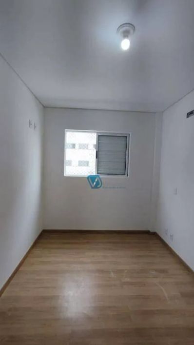 Apartamento com 2 dormitórios à venda, 55 m² por R$ 220.000,00 - Jardim Piza - Londrina/PR
