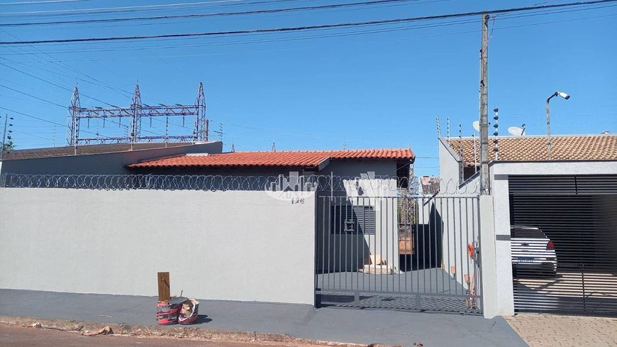 Casa com 3 quartos à venda, 80 m² por R$ 320.000 - Jardim Pioneiros - Londrina/PR
