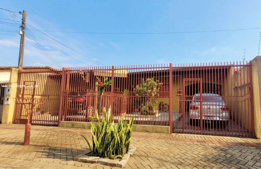 Casa para Venda em Londrina, Alpes, 4 dormitórios, 2 suítes, 4 banheiros, 2 vagas