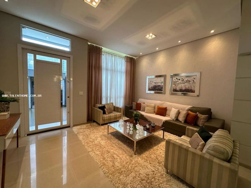 Casa para Venda em Londrina, Jardim Pacaembu, 3 dormitórios, 2 suítes, 4 banheiros, 3 vagas