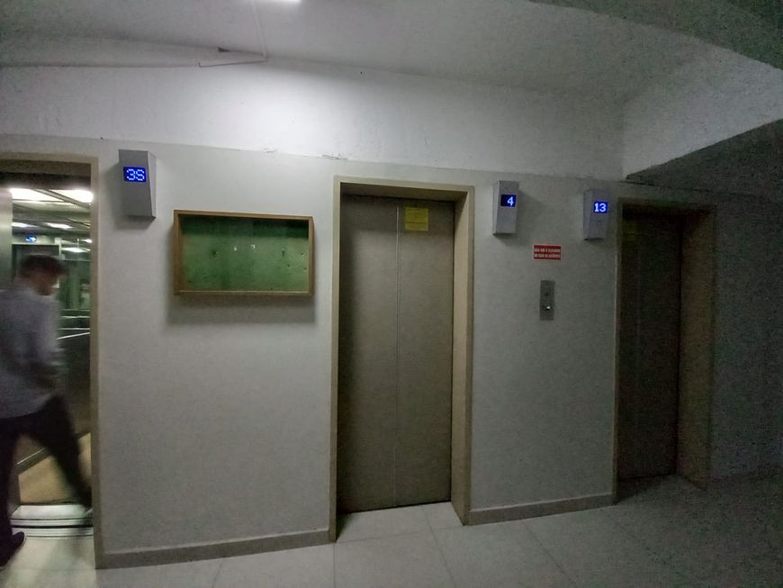 Escritório para venda possui 139 metros quadrados com 2 quartos em Centro - Londrina - PR