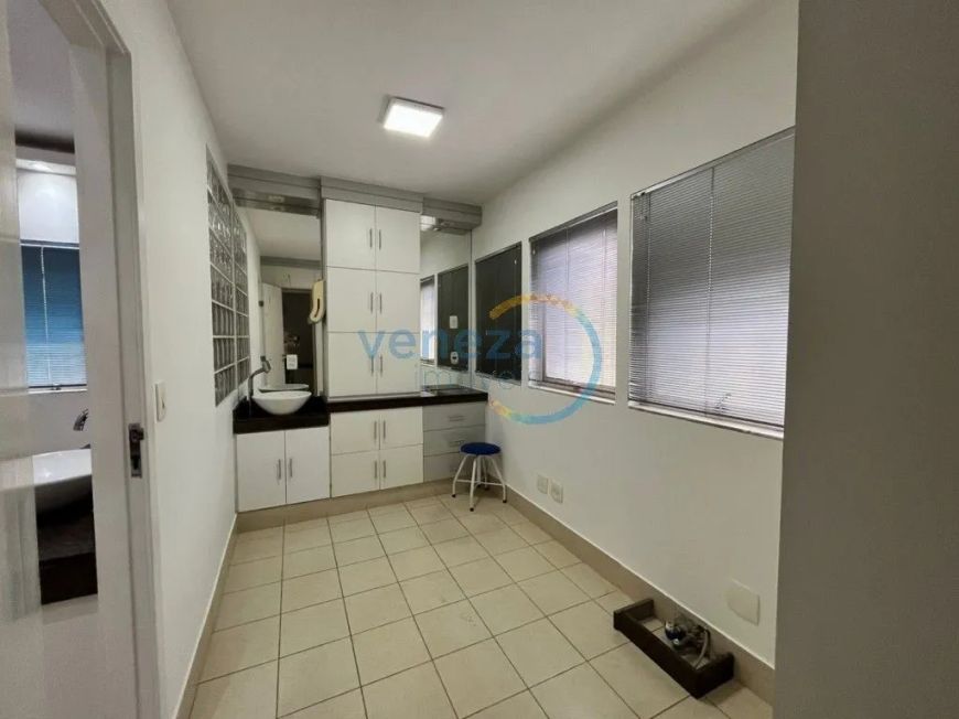 Sala à venda por R$ 280000.00, 57.30 m2 - CENTRO - LONDRINA/PR