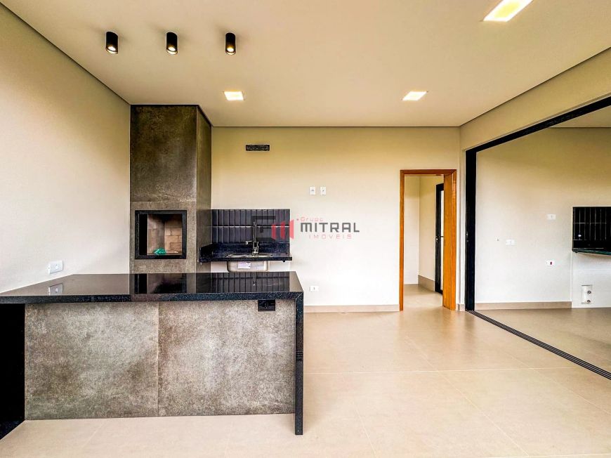 Sobrado no Parque Tauá - Araçari com 3 suítes e 215m² à venda - Zona Leste - Condomínio Parque Tauá