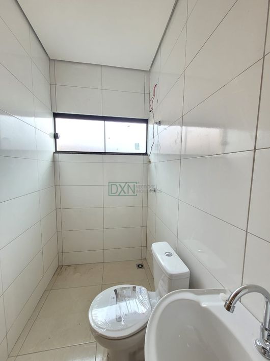 CASA GEMINADA NO JD TROPICAL EM LONDRINA