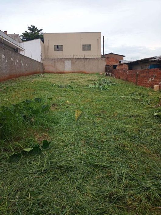 Terreno Plano - Jd Residencial do Café