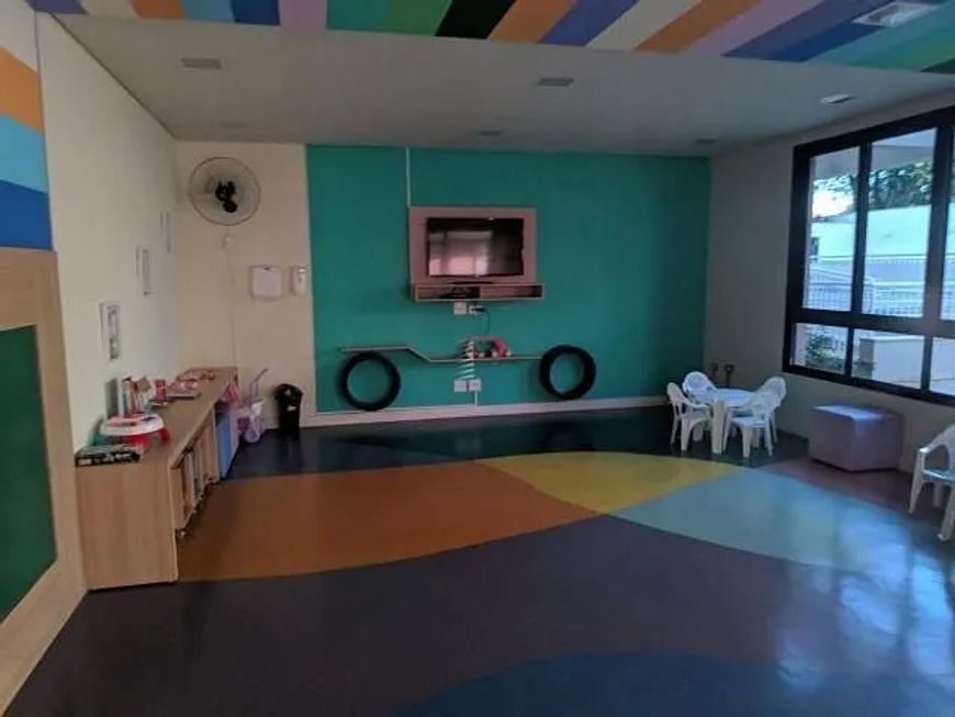 Ed. Aquabrasil - Apartamento à Venda com 3 dormitórios (1 suíte) - Vila Brasil, Rua Venezuela, PR