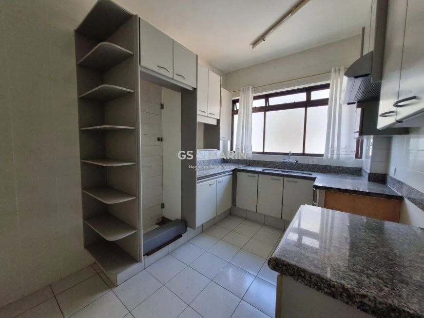 Venda de Apartamento em Londrina-PR, bairro Centro
