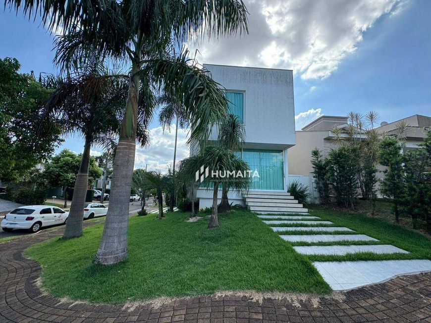 Sobrado com 3 dormitórios à venda, 353 m² por R$ 1.980.000,00 - Aragarça - Londrina/PR