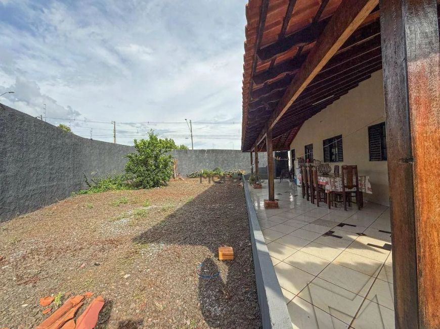 Casa com 3 dormitórios à venda, 150 m² por R$ 550.000,00 - Jardim São Vicente Palloti - Londrina/PR