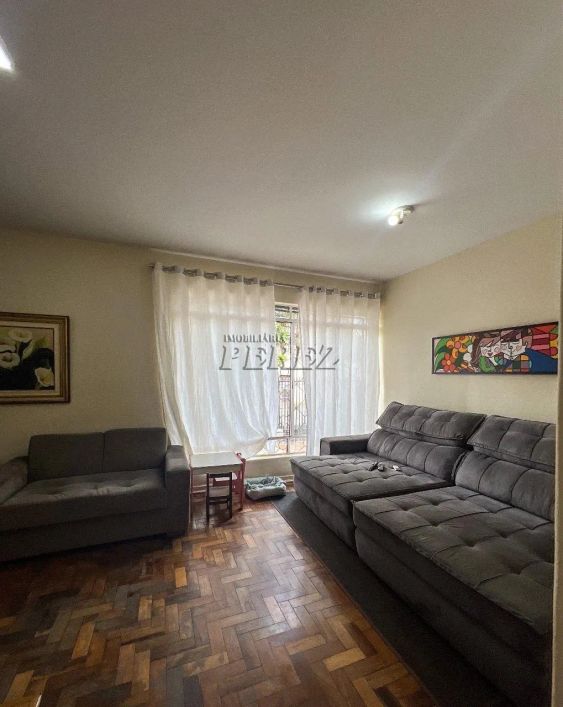 Casa à Venda na rua Augusto de Souza Brandão, Vila Fujita - Região Central de Londrina