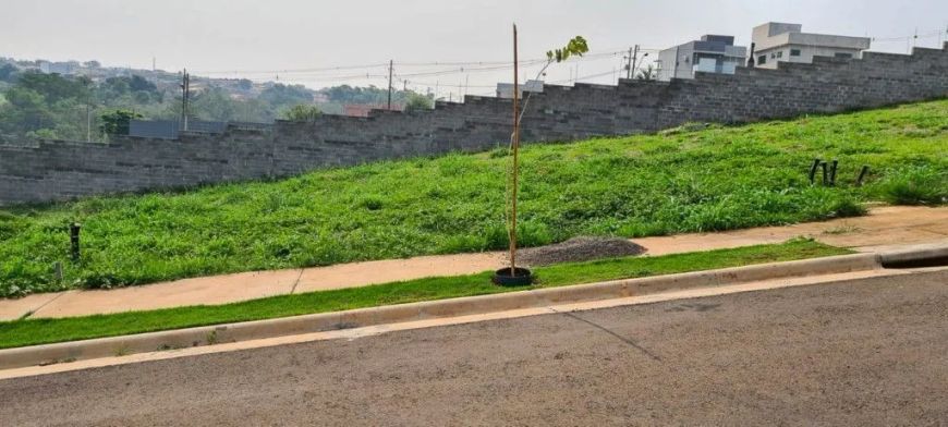 Terreno à venda por R$ 320000.00, 268.00 m2 - PARQUE TAUA - LONDRINA/PR