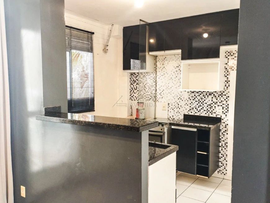 Apartamento à venda com 02 quartos mobiliado na Gleba Esperança em Londrina