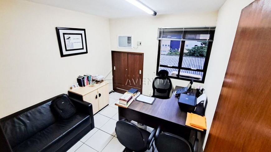 Sala comercial para venda e locação com 50m² no Centro de Londrina, Edifício Armando Spiacci