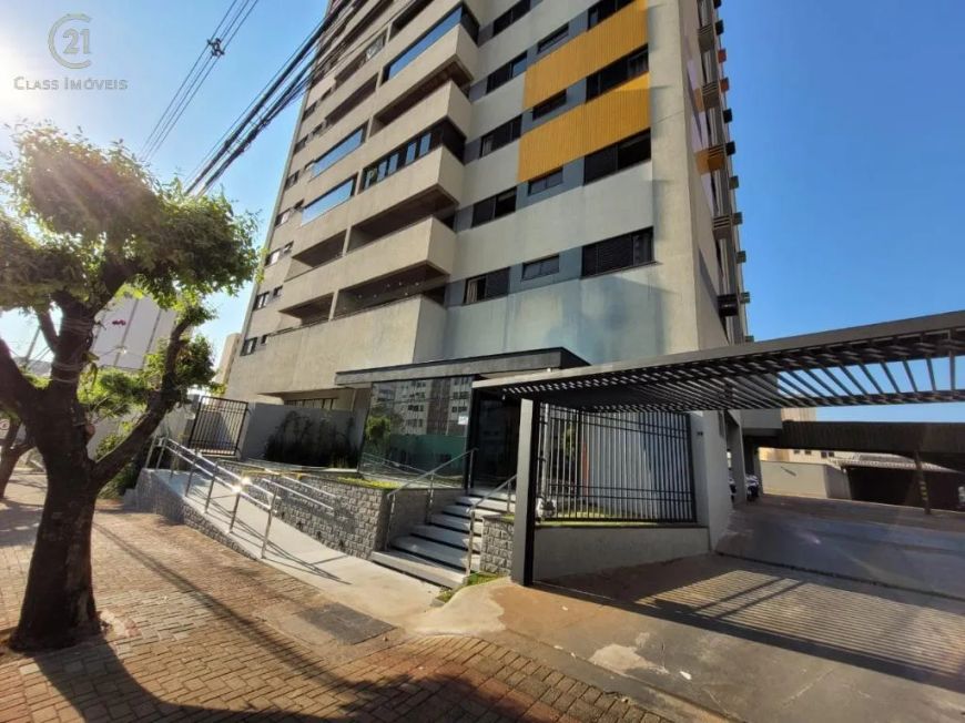 Apartamento para venda possui 120 metros quadrados com 3 quartos em Kovalski - Londrina - PR