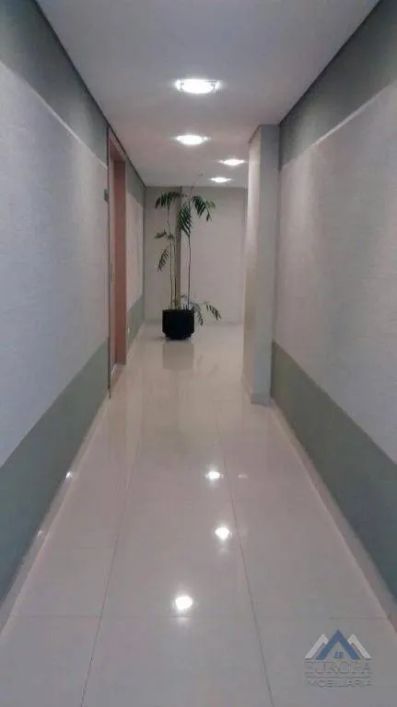 Apartamento à venda, 57 m² por R$ 398.000,00 - Champagnat - Londrina/PR