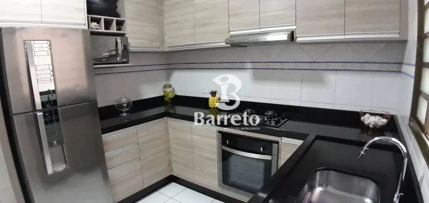 Casa com 3 dormitórios à venda, 165 m² por R$ 650.000 - Maria Lúcia - Londrina/PR