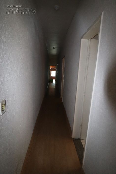 A Imobiliária Perez oferece a você mais uma ótima oportunidade de casa para venda em Londrina.