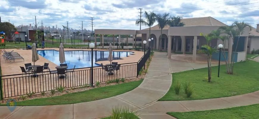 Terreno à venda com 383 m² por R$340.000,00