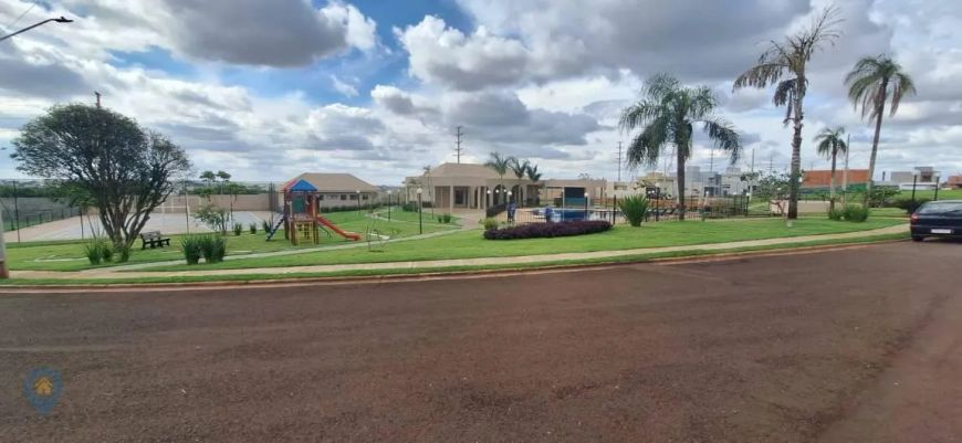 Terreno à venda com 383 m² por R$340.000,00