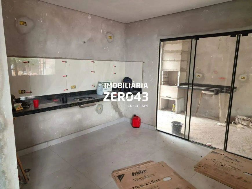| Casa | Residencial Abussafe | à venda | 3 quartos | 2 vagas | Londrina