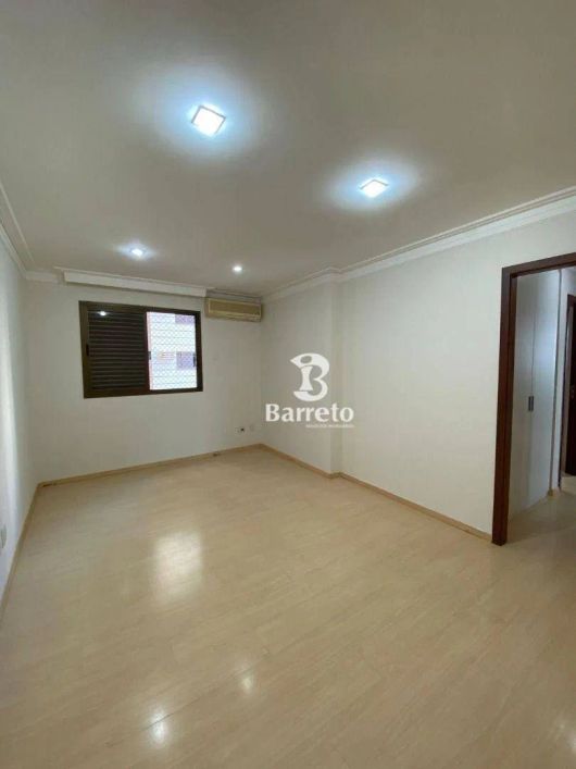 Apartamento com 3 dormitórios à venda, 217 m² por R$ 1.680.000,00 - Edifício Arquiteto Vila Nova Art