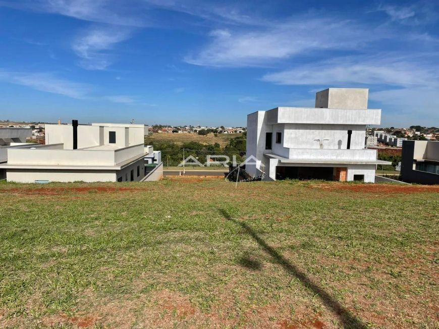 Terreno disponível para venda , 257 m² , Parque Tauá ,ARAGUARI, Londrina , PR