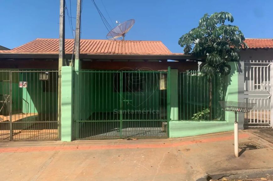 Casa para Venda e Locação na Região Norte de Londrina com 2 dormitórios