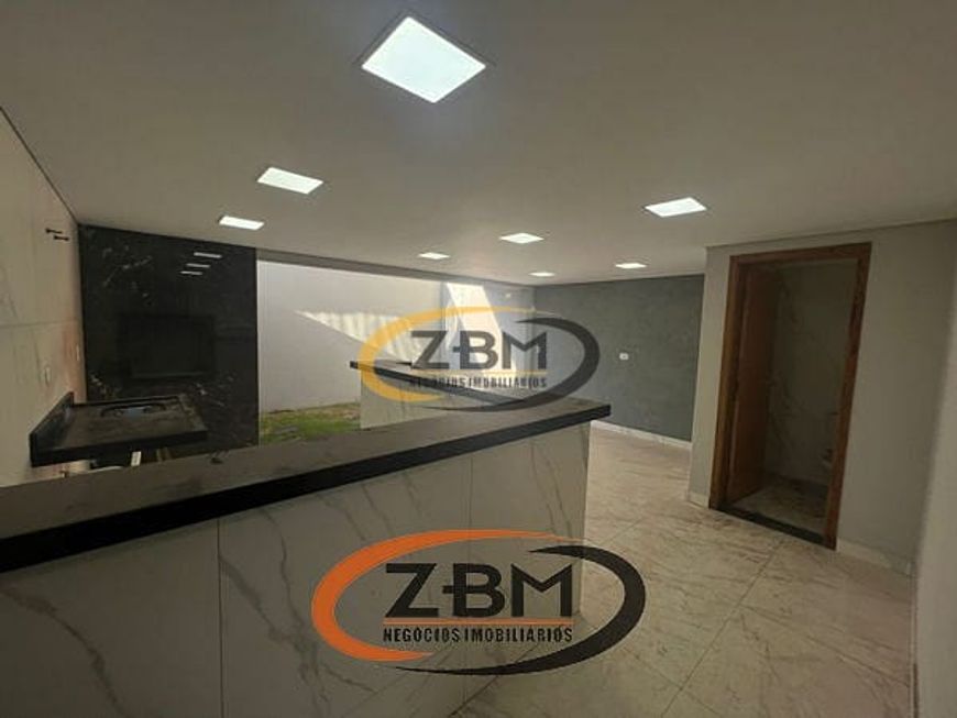 Casa à venda, 03 Quartos (01 suíte), Área gourmet, 02 Vagas de garagem, 180 m² total, Portal de Ver