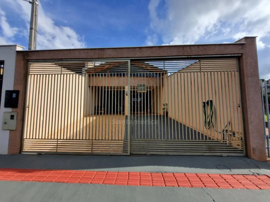 Casa à venda com 2 dormitórios sendo 1 suíte em Londrina!