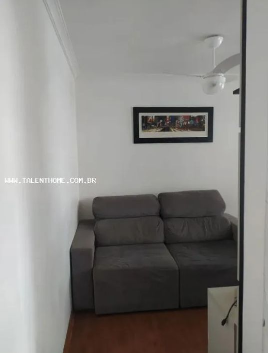 Apartamento para Venda em Londrina, 2 dormitórios, 1 banheiro, 1 vaga