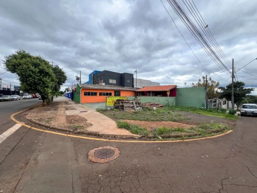 Terreno à venda, 392 m² por R$ 1.100.000,00 - Antares - Londrina/PR