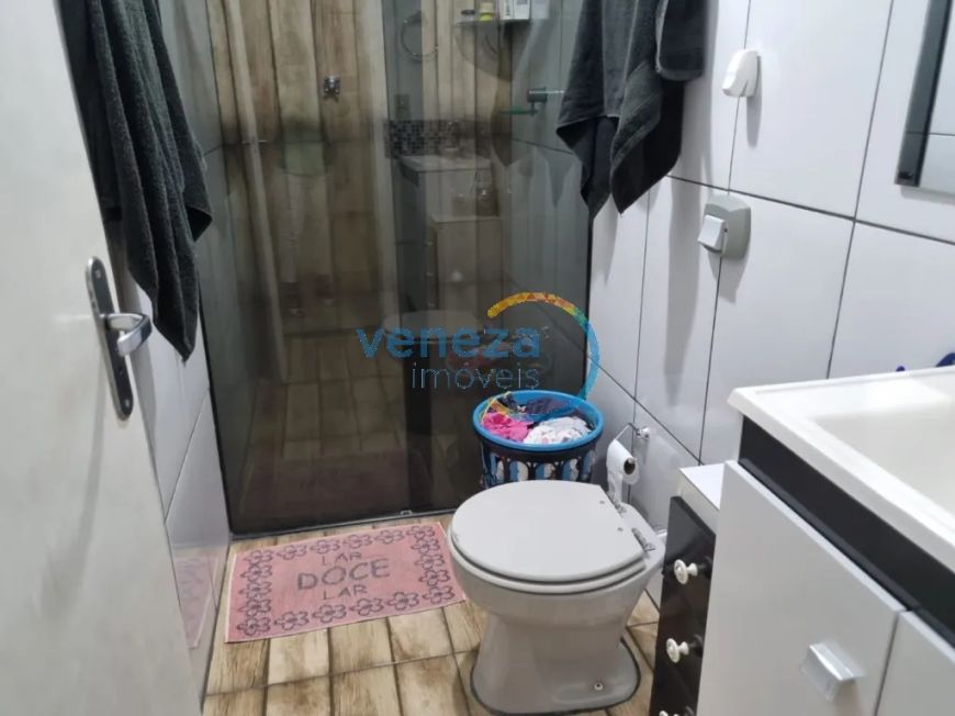 Casa Residencial com 3 quartos à venda por R$ 330000.00, 150.00 m2 - JACOMO VIOLIN - LONDRINA/PR