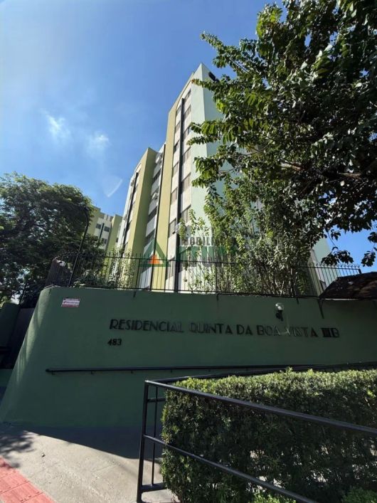 Apartamento com 03 quartos na região Sul de Londrina