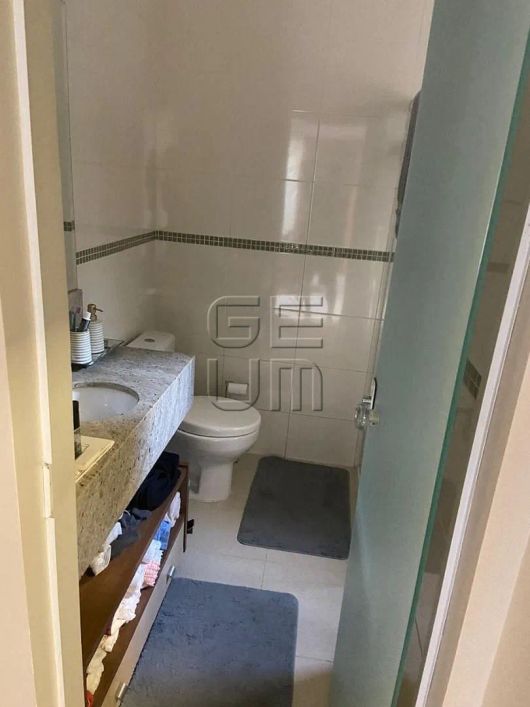 Casa Térrea Golden Hill - 174m2 privativos - 3 dormitórios sendo 1 suíte master + 1 Demi-suíte