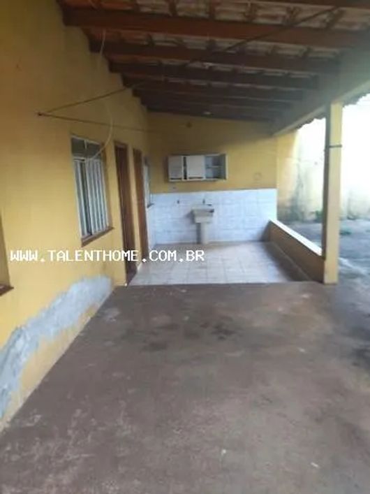 Casa para Venda em Londrina, Jardim Morumbi, 4 dormitórios, 1 suíte, 4 banheiros, 5 vagas