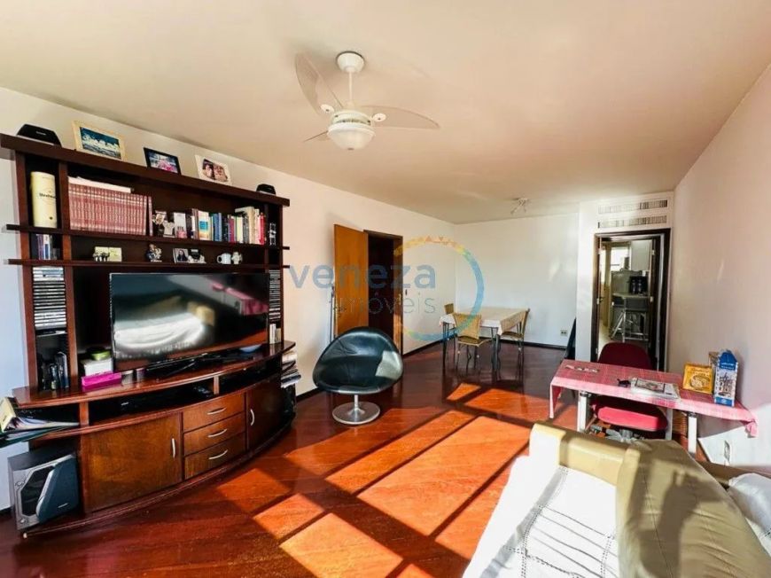 Apartamento com 4 quartos à venda por R$ 649000.00, 132.00 m2 - CENTRO - LONDRINA/PR
