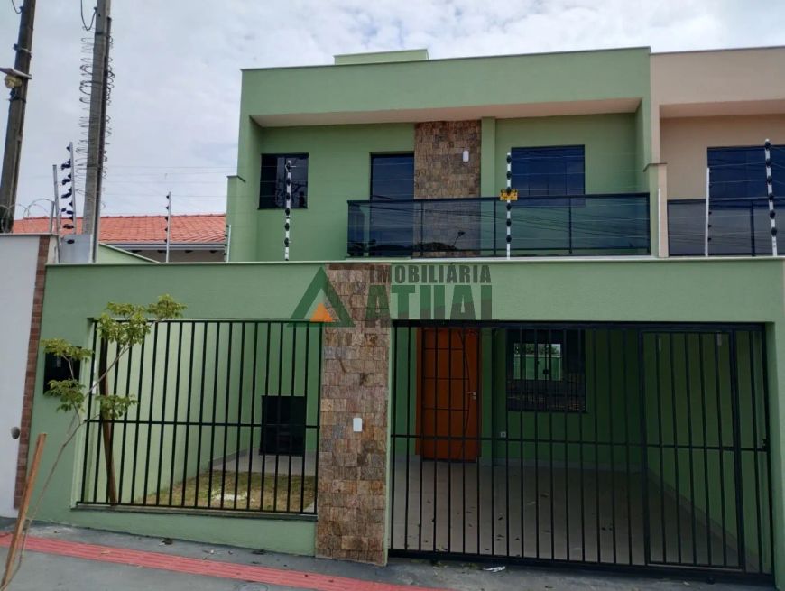 Casa com 03 quartos, sendo 01 suíte na região Leste de Londrina